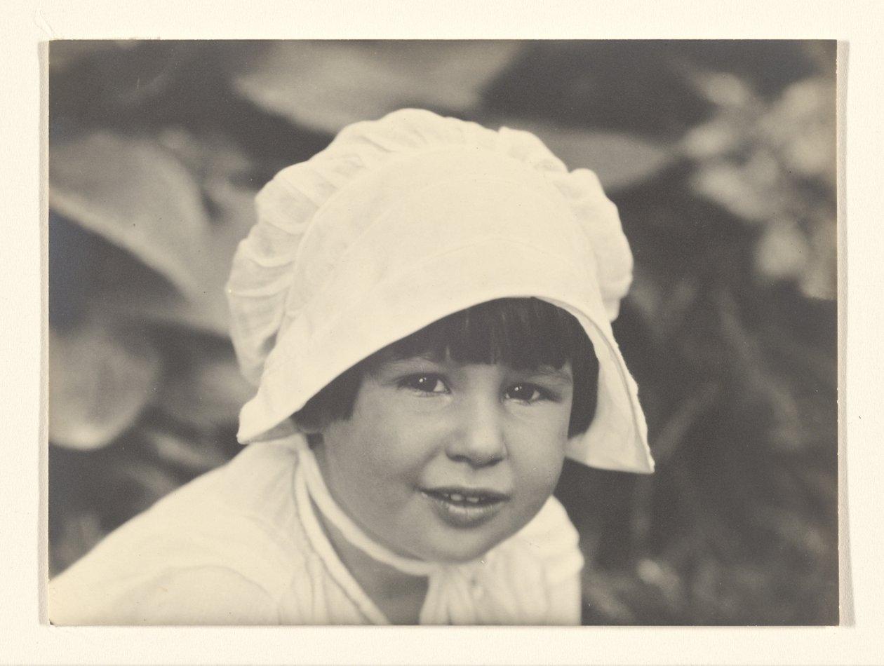 [Yvonne Boursault, Lake George] autorstwa Alfred Stieglitz