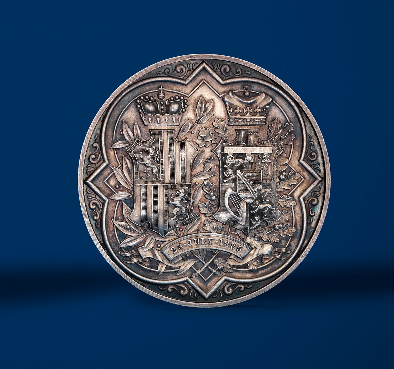 Medal upamiętniający ślub księżnej Beatrycze i księcia Henryka Battenberg, 1885 (srebrny) (rewers z 419673) autorstwa Allan Wyon