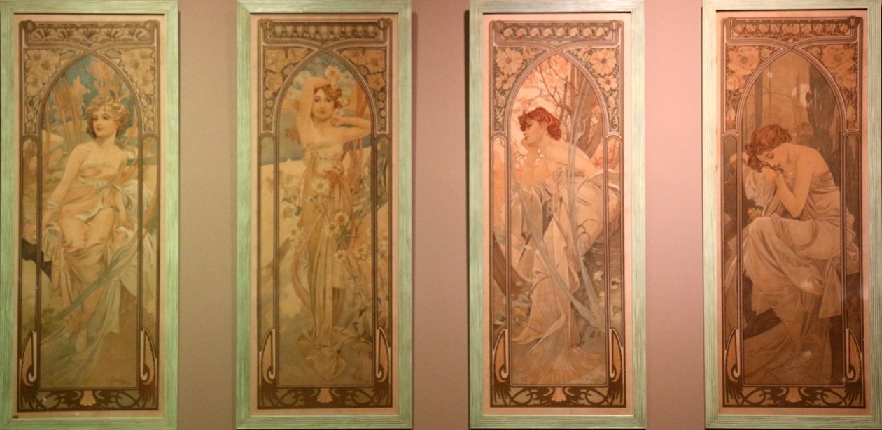 Cztery pory roku lub część dnia autorstwa Alphonse Mucha