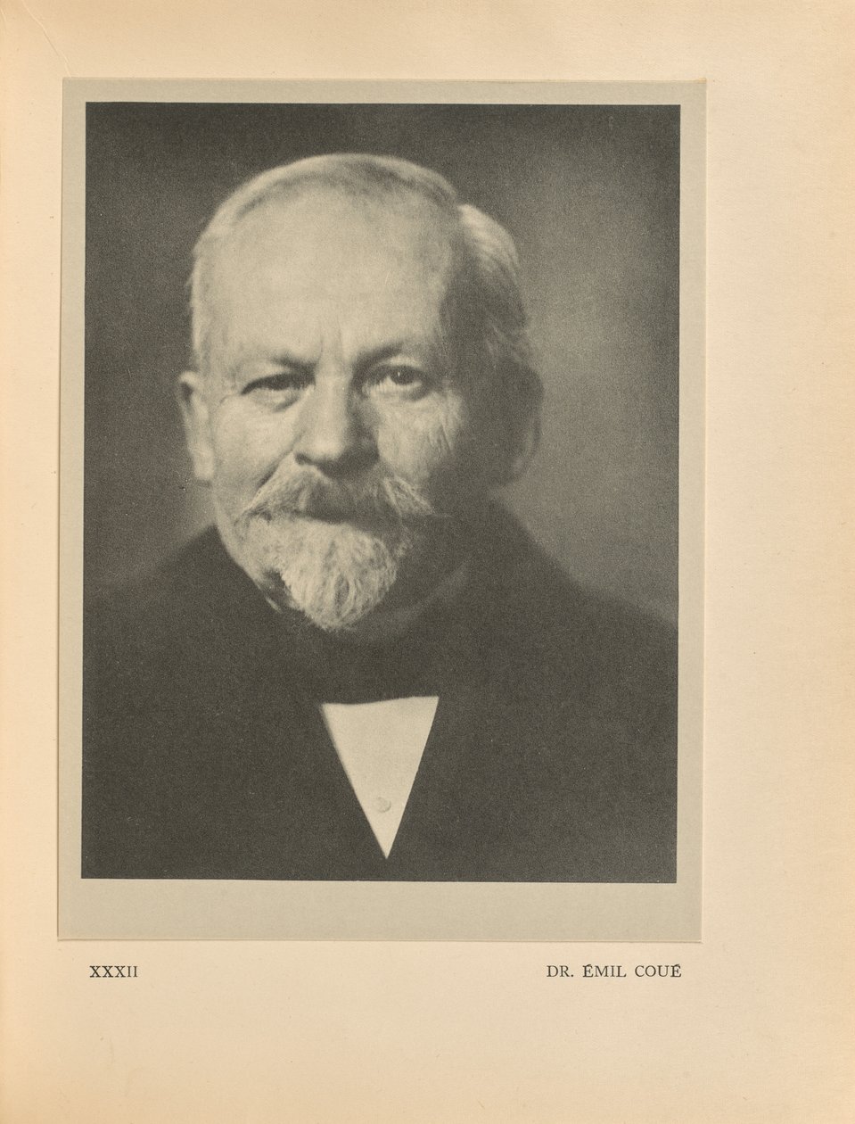 Dr Émil Coué autorstwa Alvin Langdon Coburn