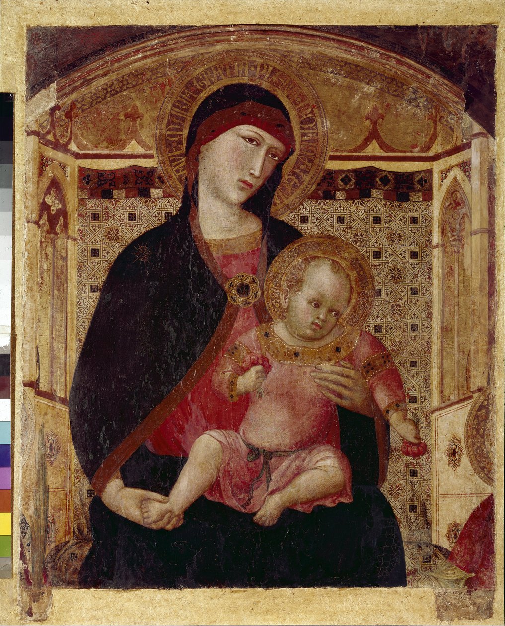 Matka Boska z Dzieciątkiem - Centralna część tryptyku Matki Boskiej ze św. Piotrem i Pawłem (tempera na drewnie) autorstwa Ambrogio Lorenzetti