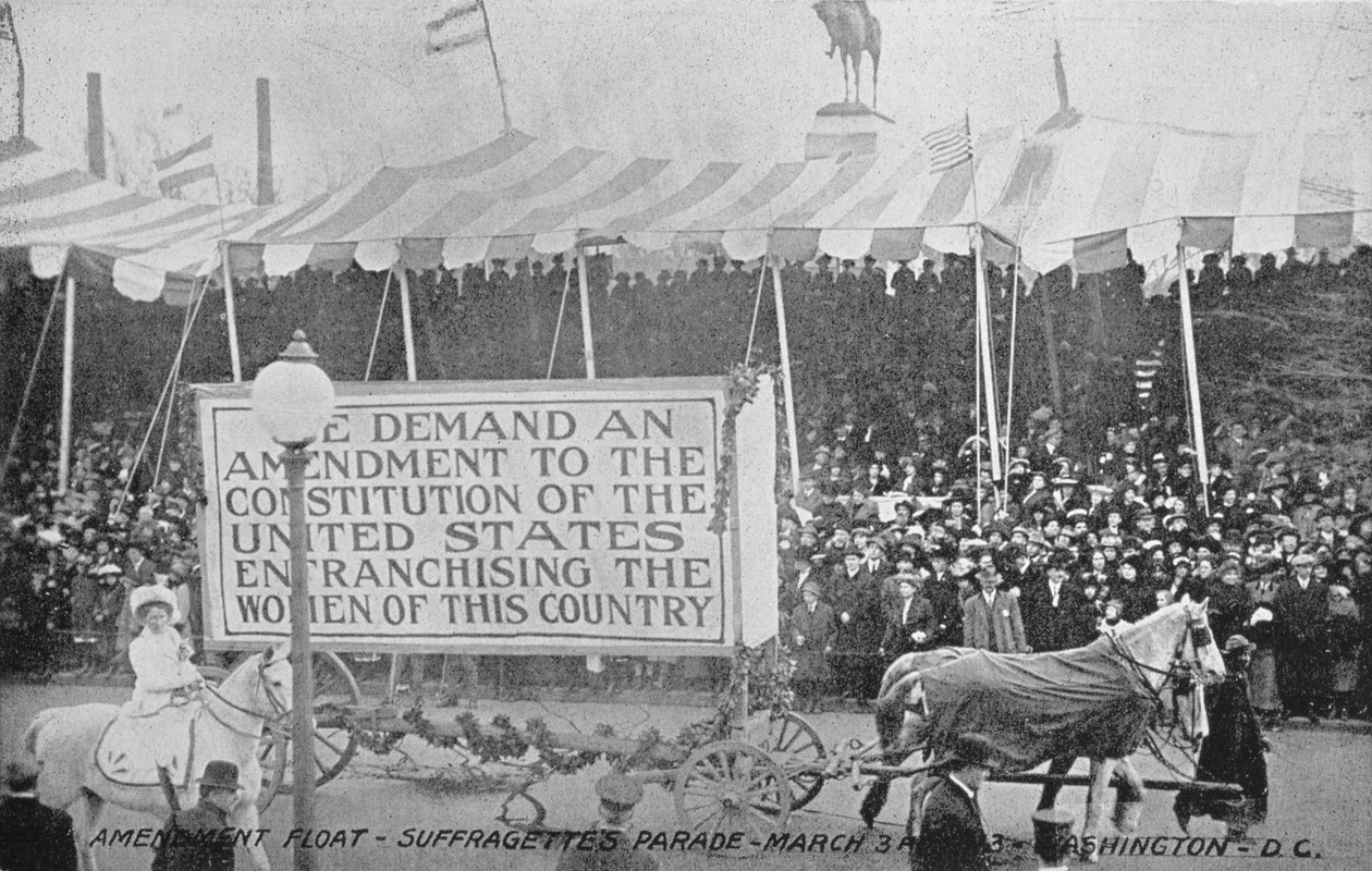 Poprawka Float z Parady Sufrażystek w Waszyngtonie, 3 marca 1913 r autorstwa American Photographer