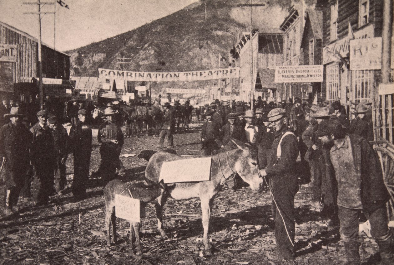 Front Street, Dawson, c.1898 autorstwa American Photographer