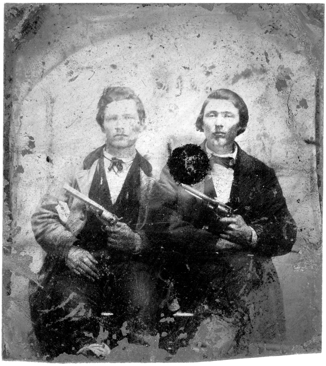 Jesse i Frank James, ok. 1866-76 autorstwa American Photographer