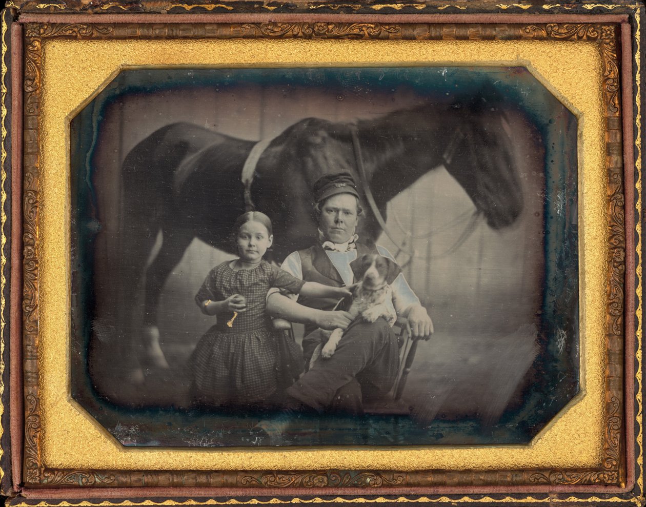 Portret mężczyzny i dziewczyny z koniem i psem autorstwa American 19th Century
