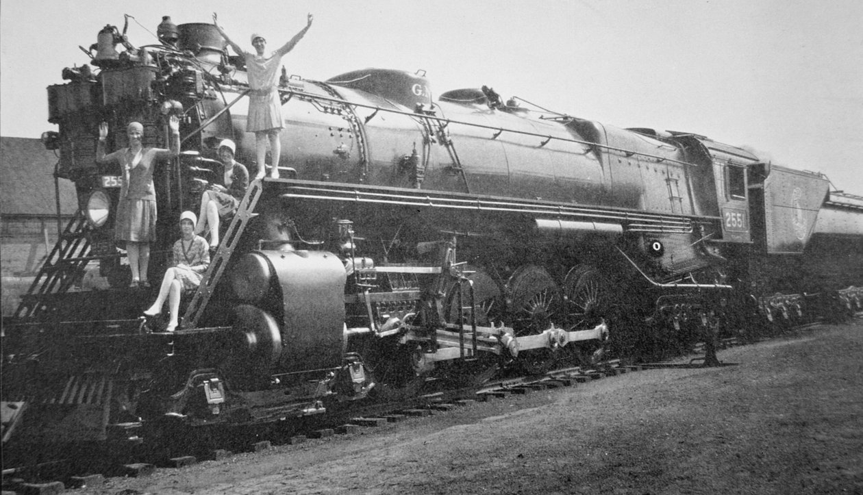Lokomotywa 4-8-4 klasy S-1 zbudowana przez Baldwina dla pociągu „Empire Builder” Great Northern Railway autorstwa American Photographer