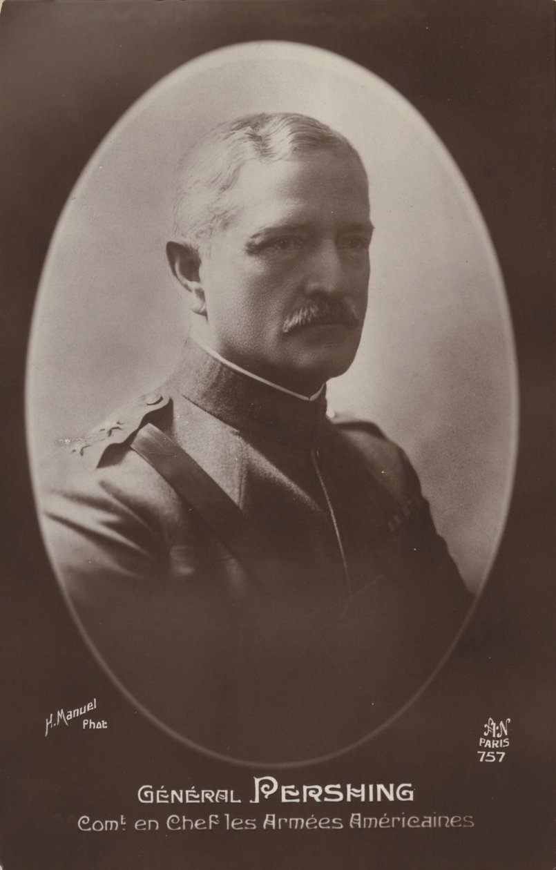 Generał John J. Pershing (zdjęcie czarno-białe) autorstwa American Photographer