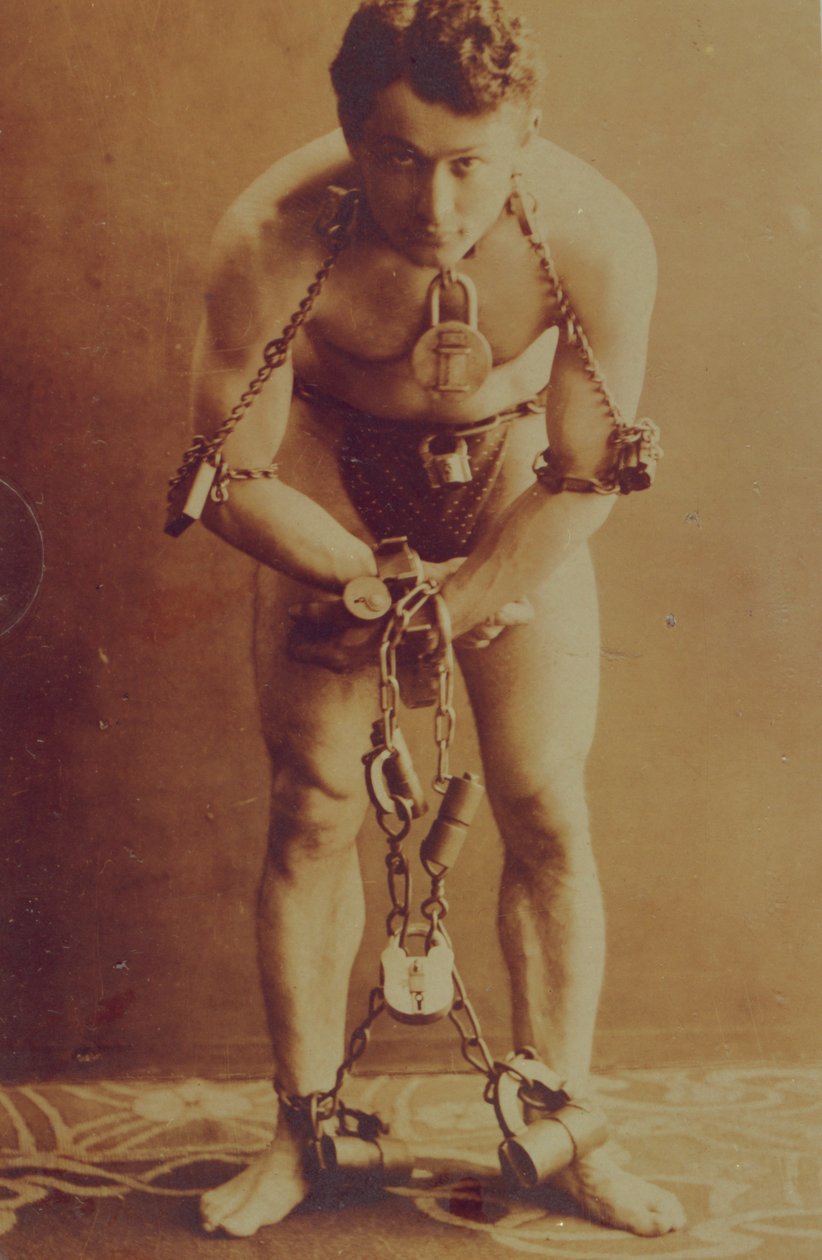 Harry Houdini w łańcuchach, ok.1899 autorstwa American Photographer