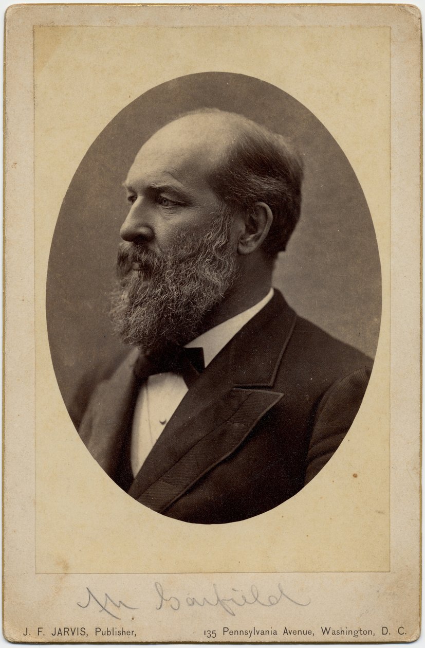 James Abram Garfield (1831-1881), 20 prezydent Stanów Zjednoczonych Ameryki, fot. JF Jarvis, Waszyngton DC (zdjęcie albumu) autorstwa American Photographer