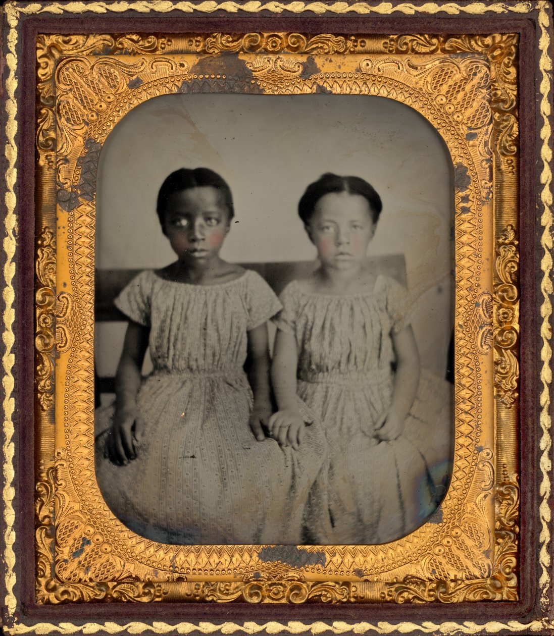 Portret dwóch dziewcząt, ok. 1860 (zdjęcie) autorstwa American Photographer
