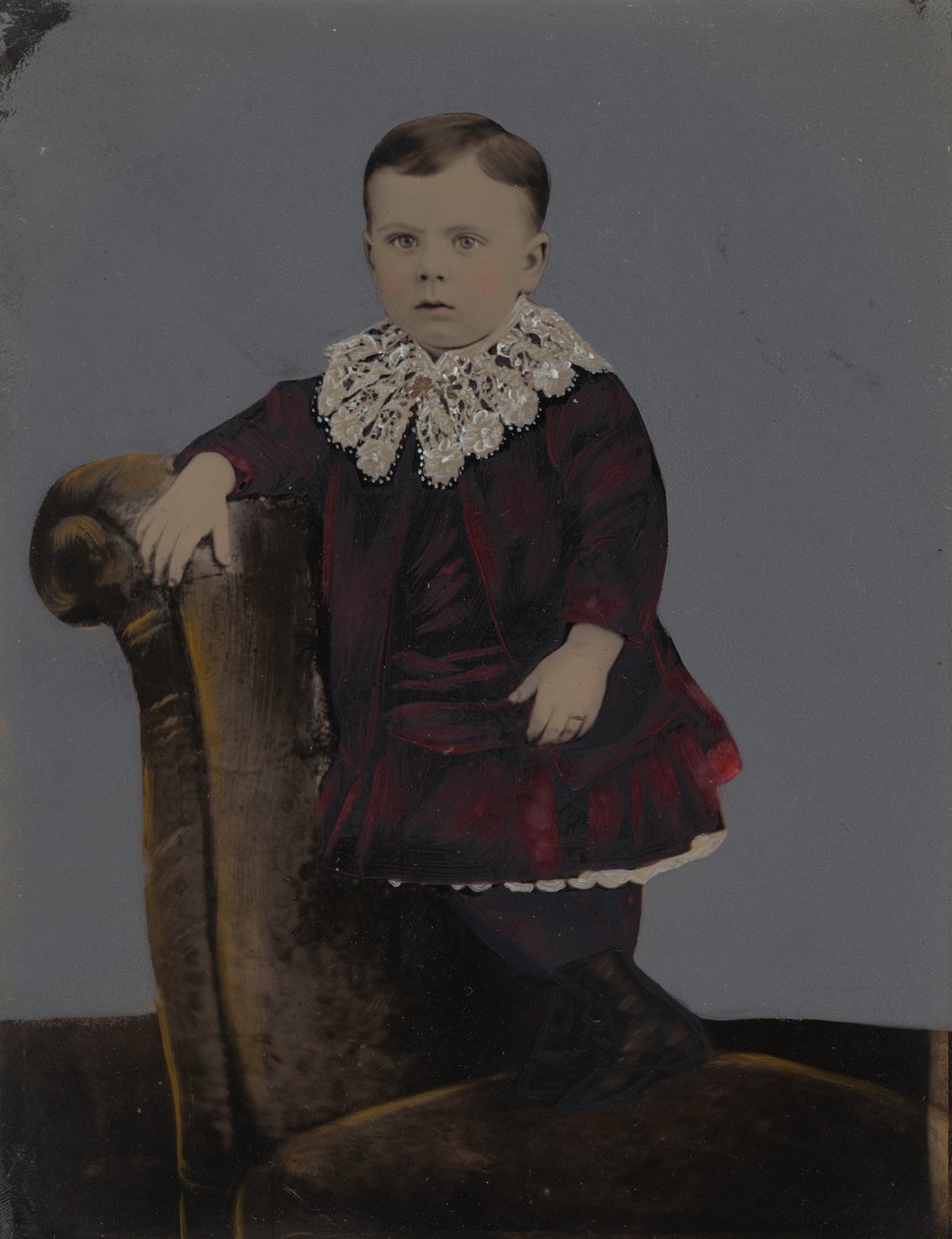 Portret chłopca, lata osiemdziesiąte XIX wieku (zdjęcie) autorstwa American Photographer