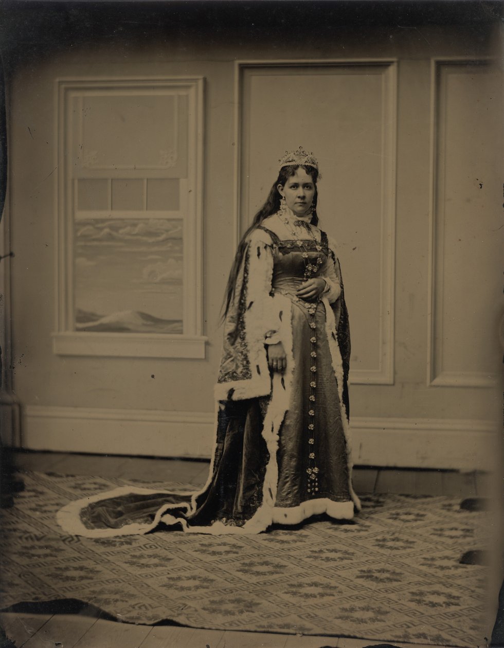 Portret kobiety, lata osiemdziesiąte XIX wieku (zdjęcie) autorstwa American Photographer