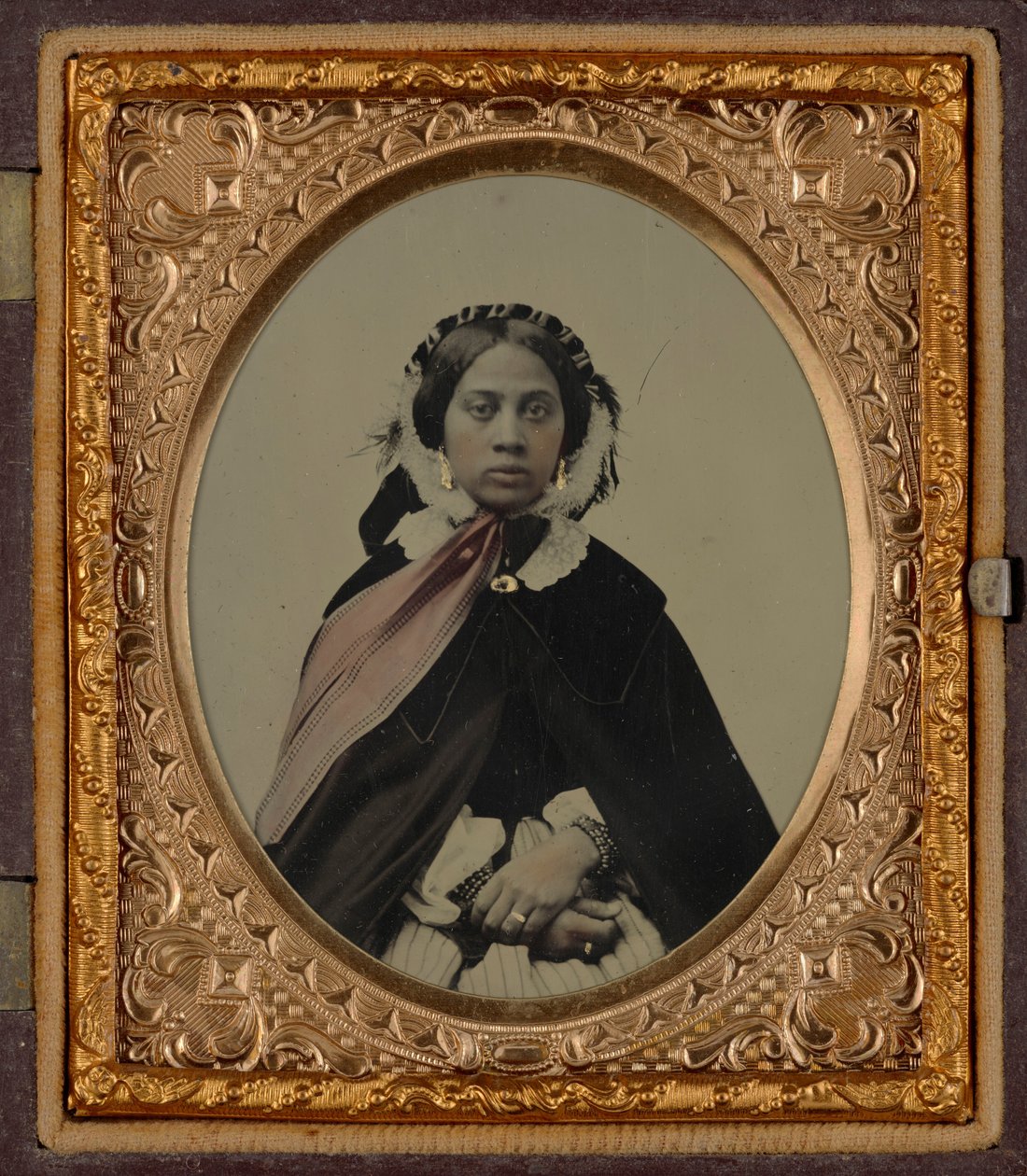 Portret kobiety, prawdopodobnie Josephine Folks, ok. 1860 (zdjęcie) autorstwa American Photographer