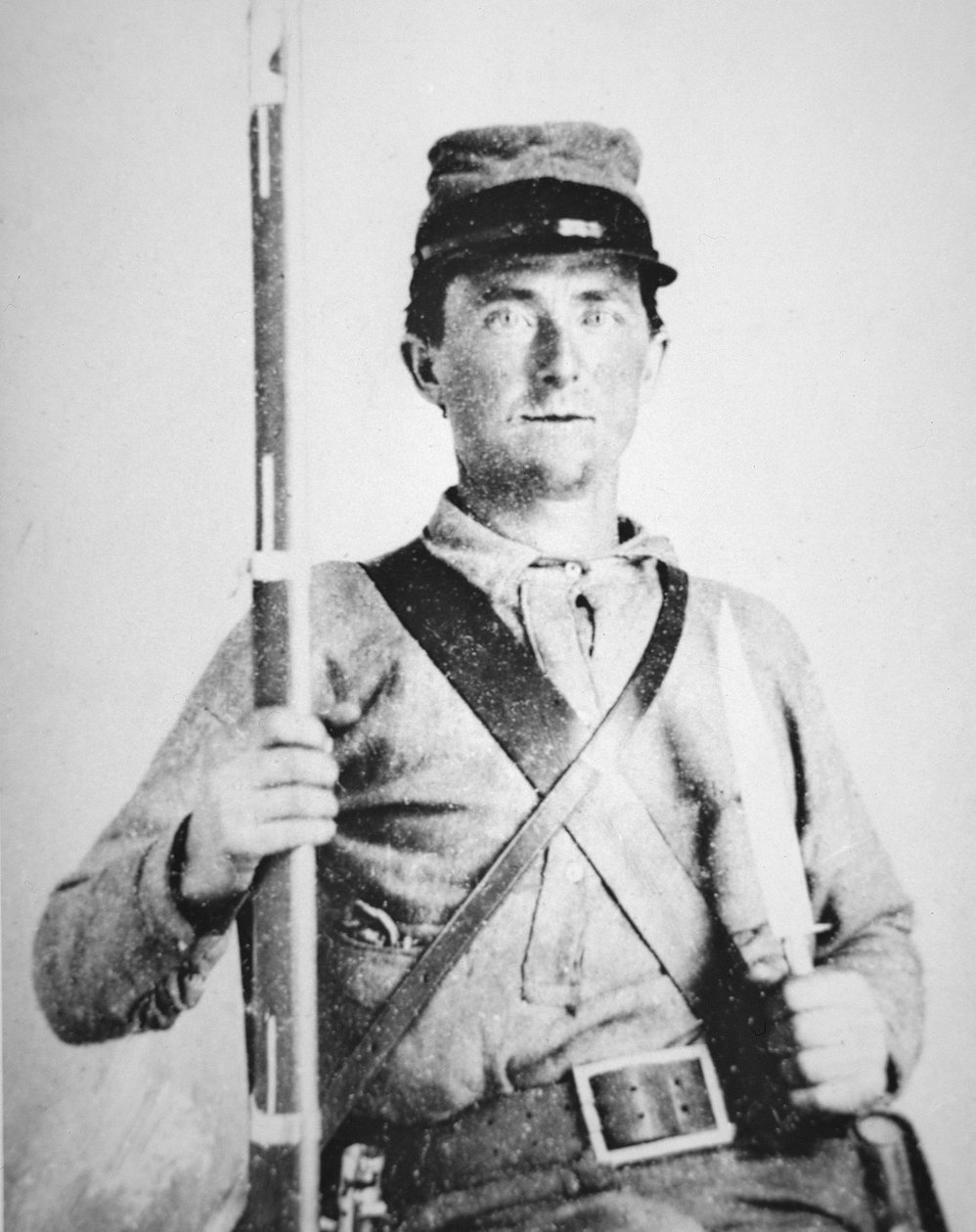 Szeregowy John LeRoy Williams, żołnierz Armii Konfederacji (zdjęcie czarno-białe) autorstwa American Photographer