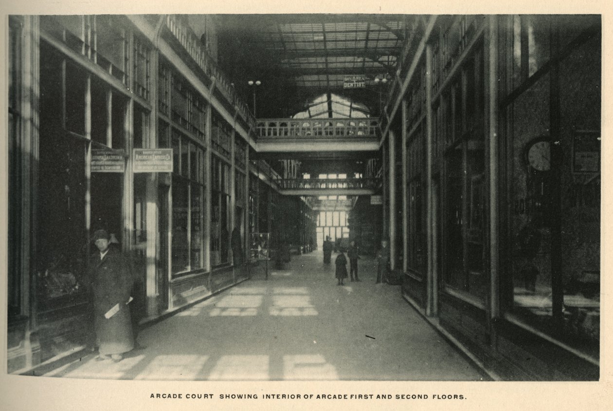 Pullman Project (srebrny nadruk żelatynowy) autorstwa American Photographer