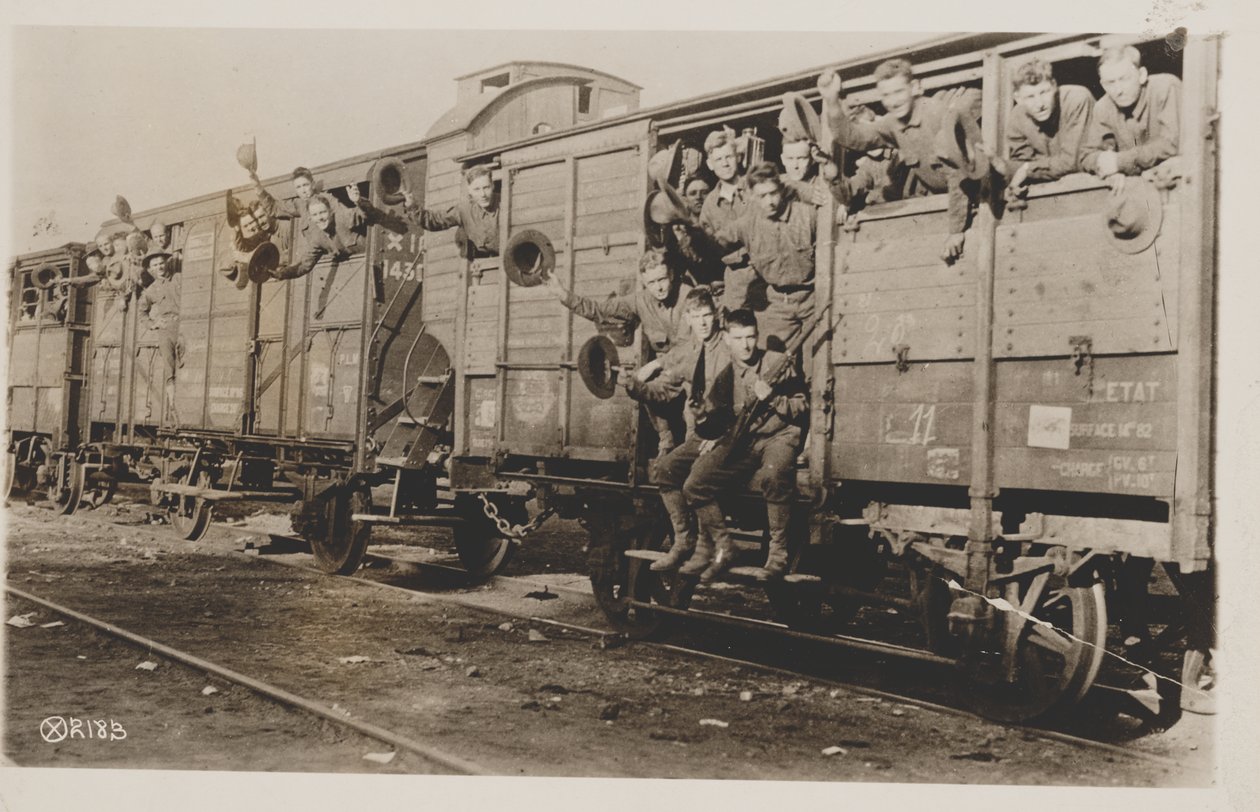 US Marines we Francji na obóz, 1917-19 autorstwa American Photographer