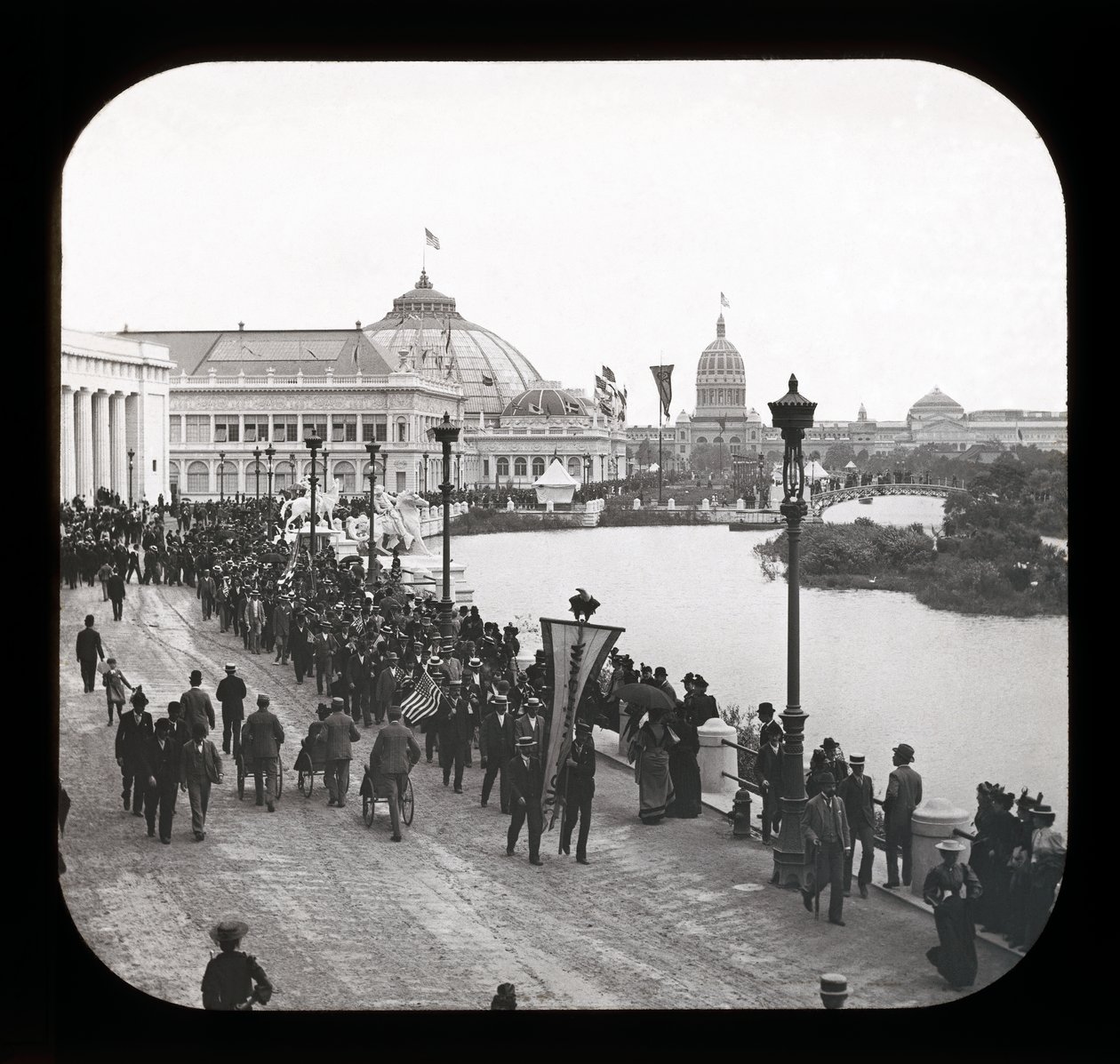 Worlds Columbian Exposition: widok z zewnątrz, Chicago, 1893 (zjeżdżalnia z latarnią) autorstwa American Photographer
