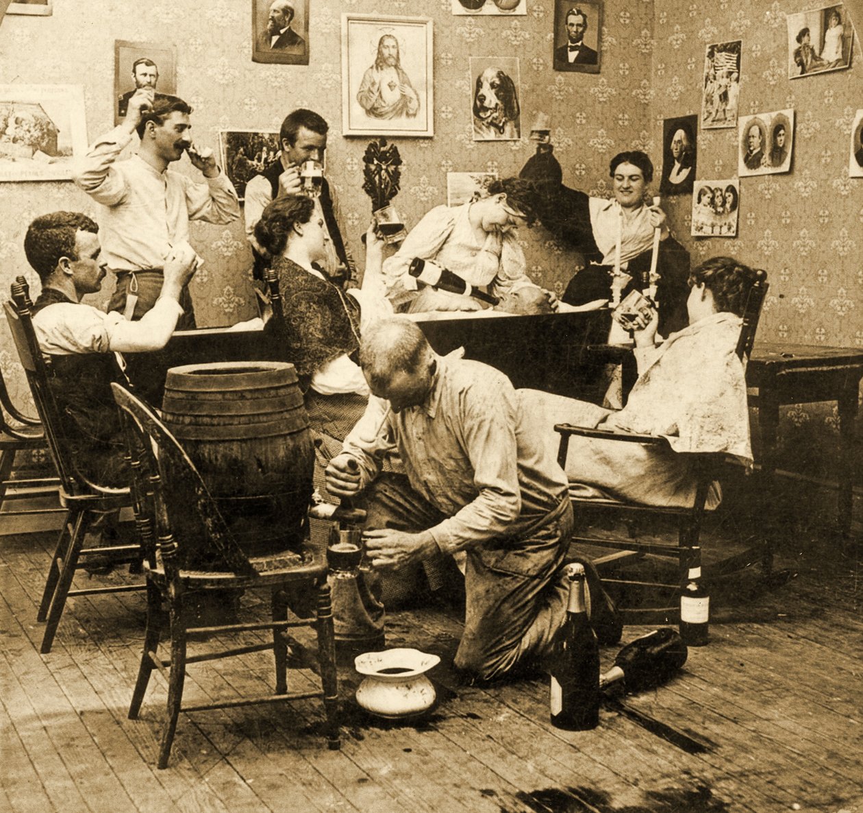 Szczegóły Wake McCarthy autorstwa American School
