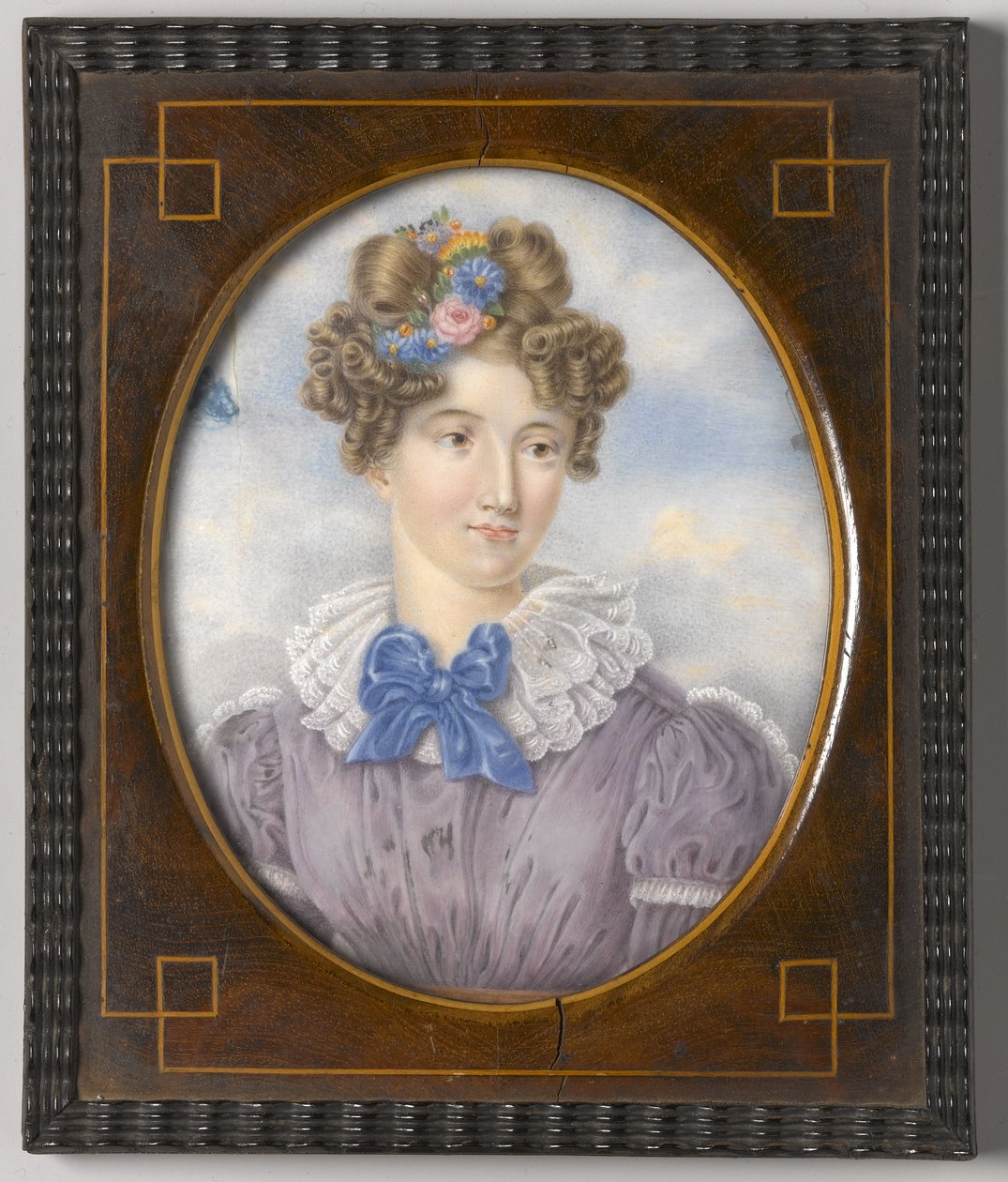Portret młodej kobiety (miniatura z kości słoniowej) autorstwa American School