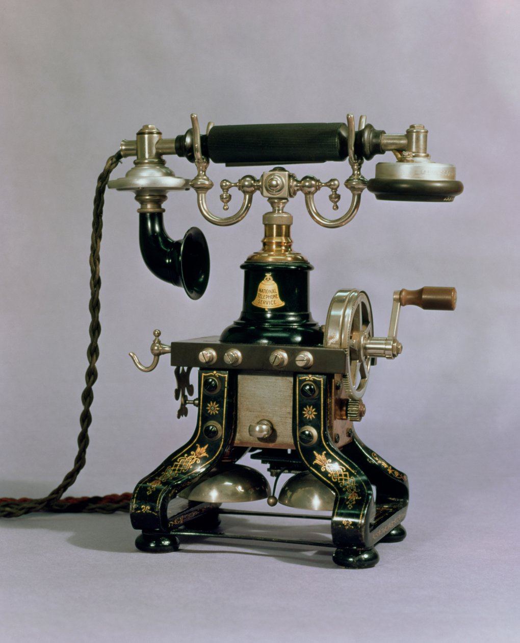 Telefon, Krajowa Służba Telefoniczna, USA, 1890 autorstwa American School
