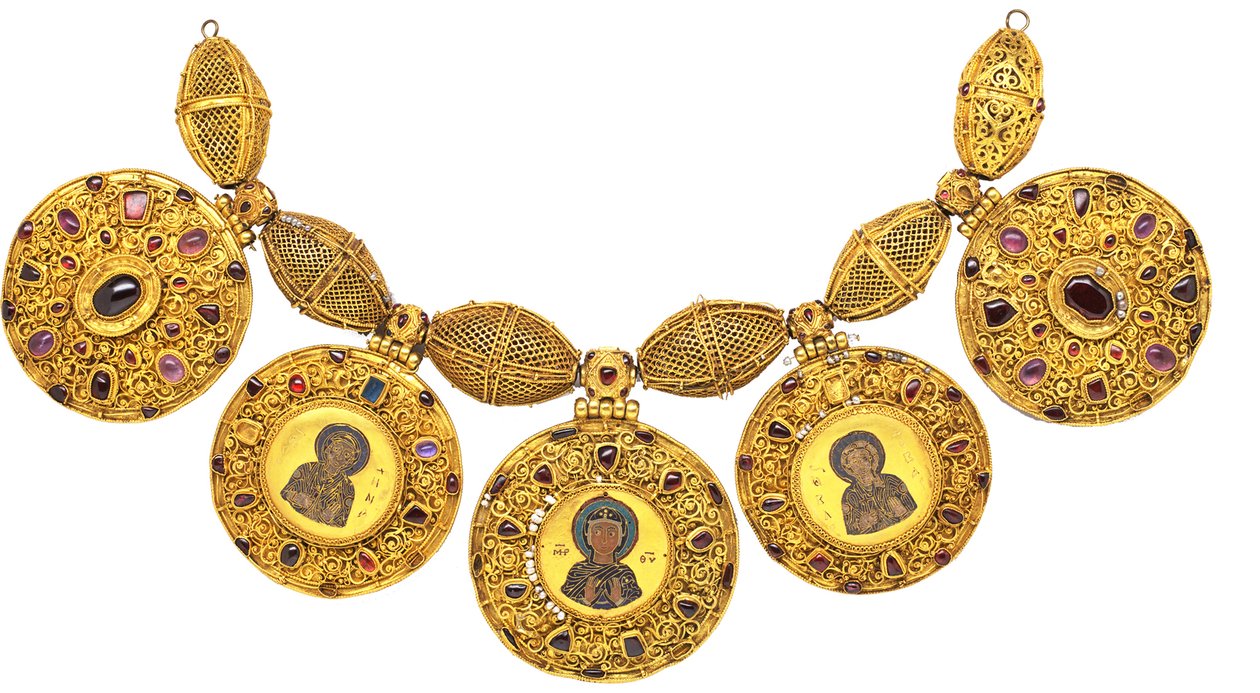Naszyjnik z wisiorkami, początek XII wieku autorstwa Ancient Russian Art
