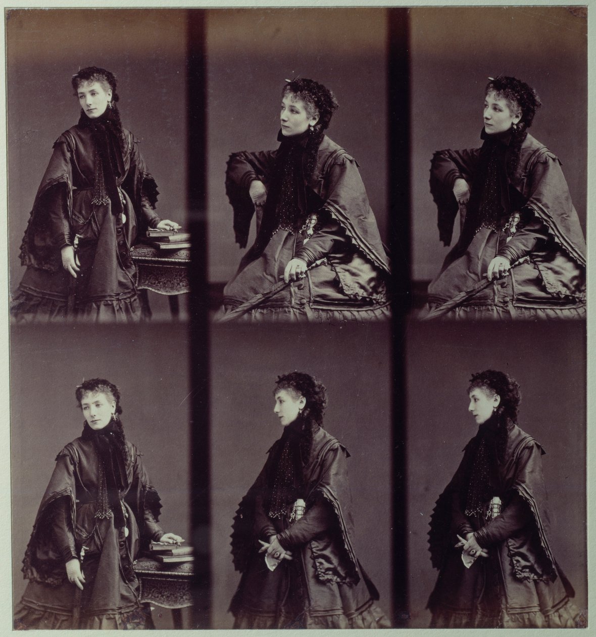 Portret Sarah Bernhardt (1844-1923) w stroju miejskim autorstwa Andre Adolphe Eugene Disderi