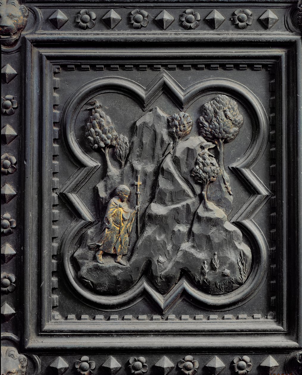 Święty Jan Chrzciciel jako chłopiec na pustyni, szósty panel południowych drzwi baptysterium San Giovanni, 1336 (brąz) autorstwa Andrea Pisano