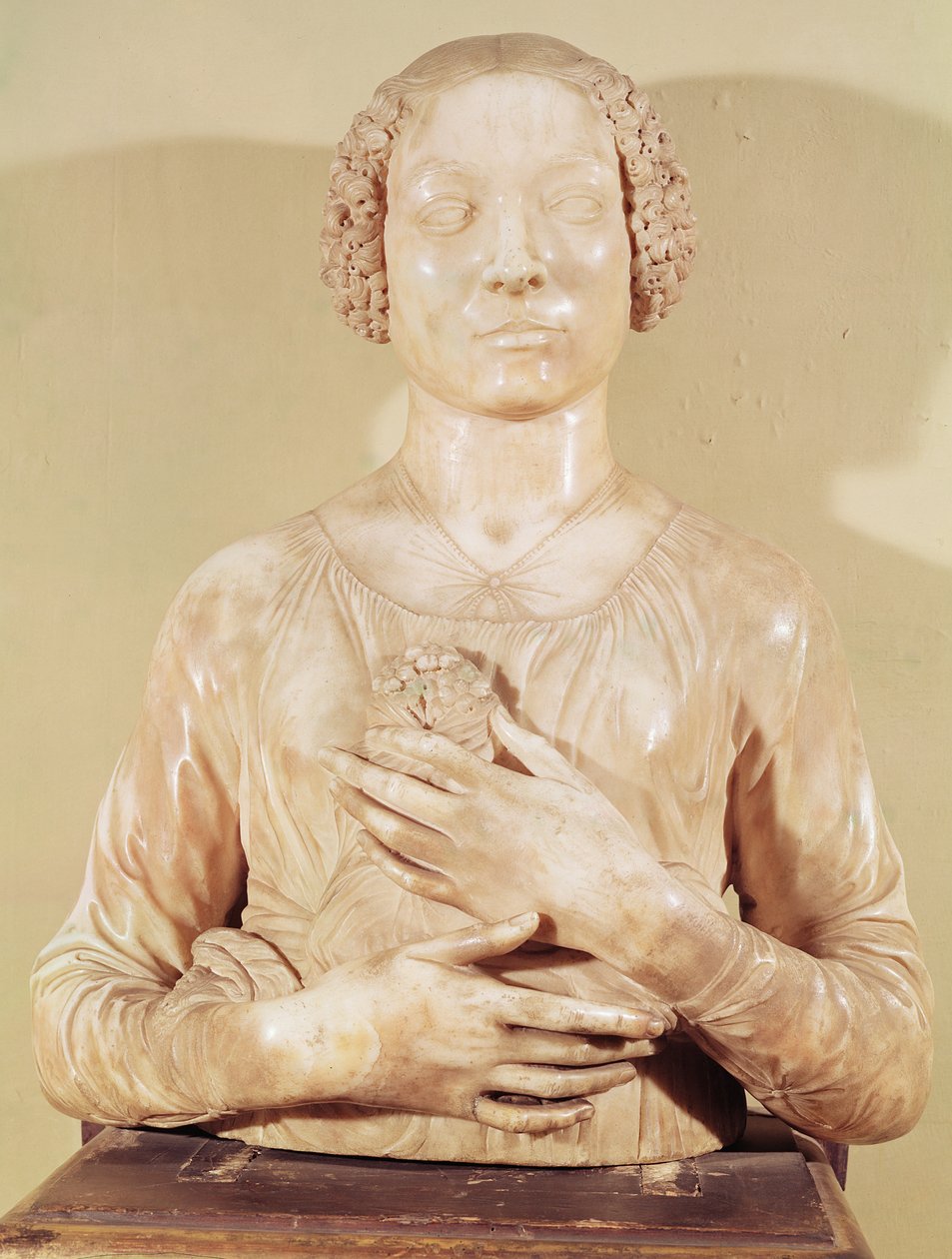 Kobieta z bukietem, ok. 1475-80 (marmur) autorstwa Andrea del Verrocchio