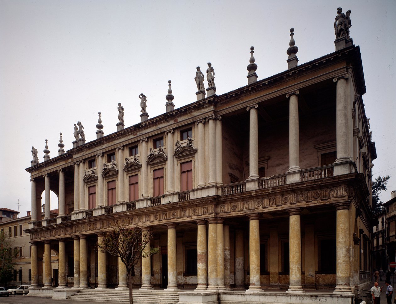 Fasada pałacu Chiericati autorstwa Andrea Palladio