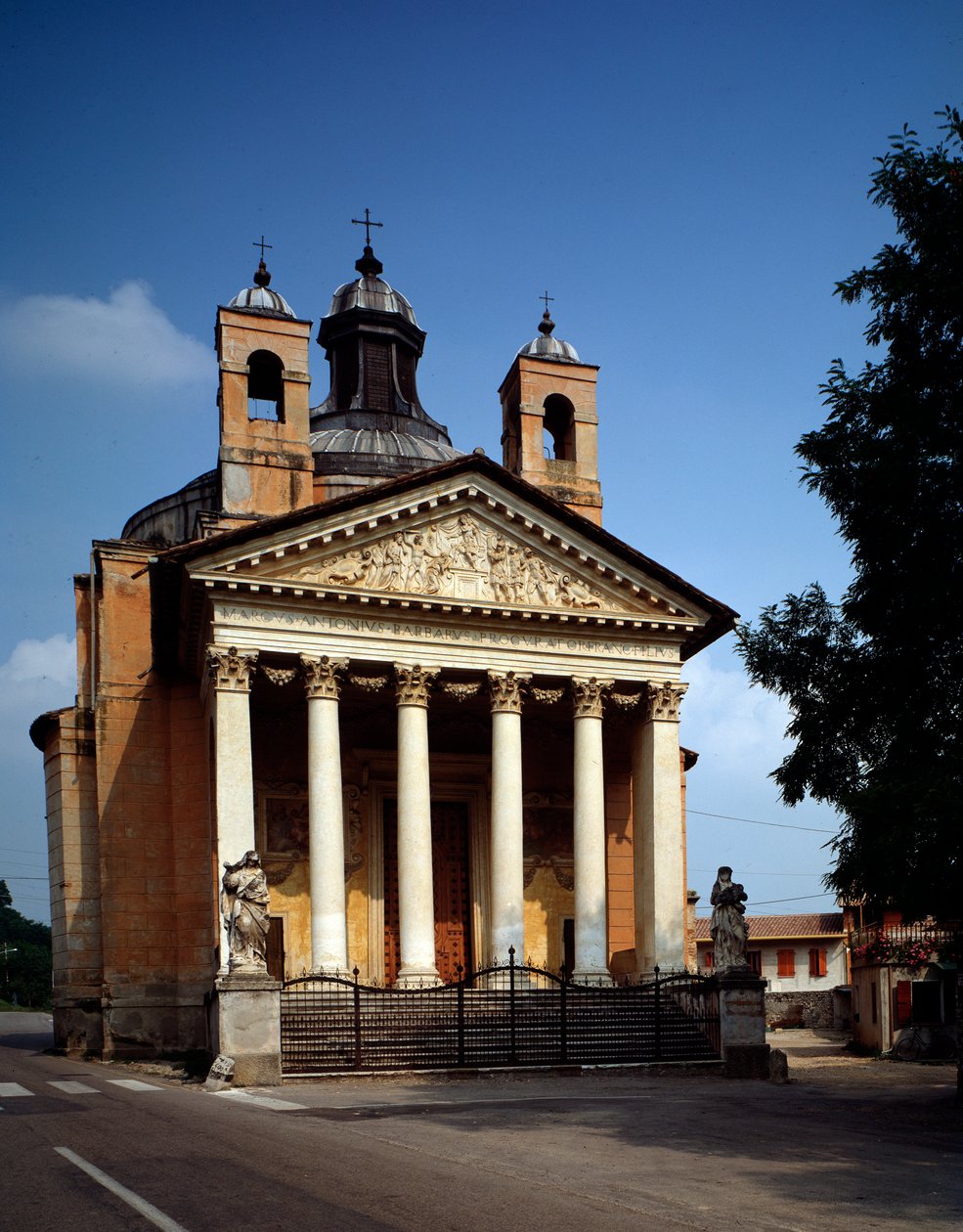 Widok na przyspieszonymtto (lub kościół św. Graziana) autorstwa Andrea Palladio