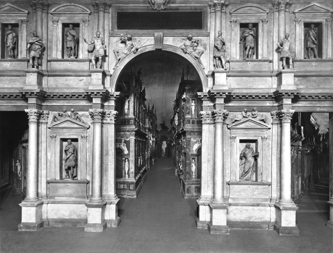 Wnętrze Teatru, wybudowane 1580-85 autorstwa Andrea Palladio