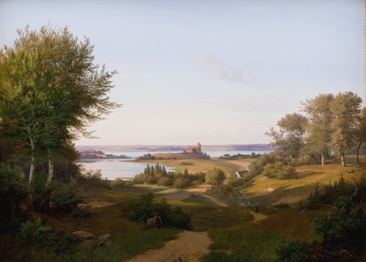 Widok na wzgórze zamku Skanderborg w Jutlandii i pomnik Fryderyka VI autorstwa Andreas Juuel
