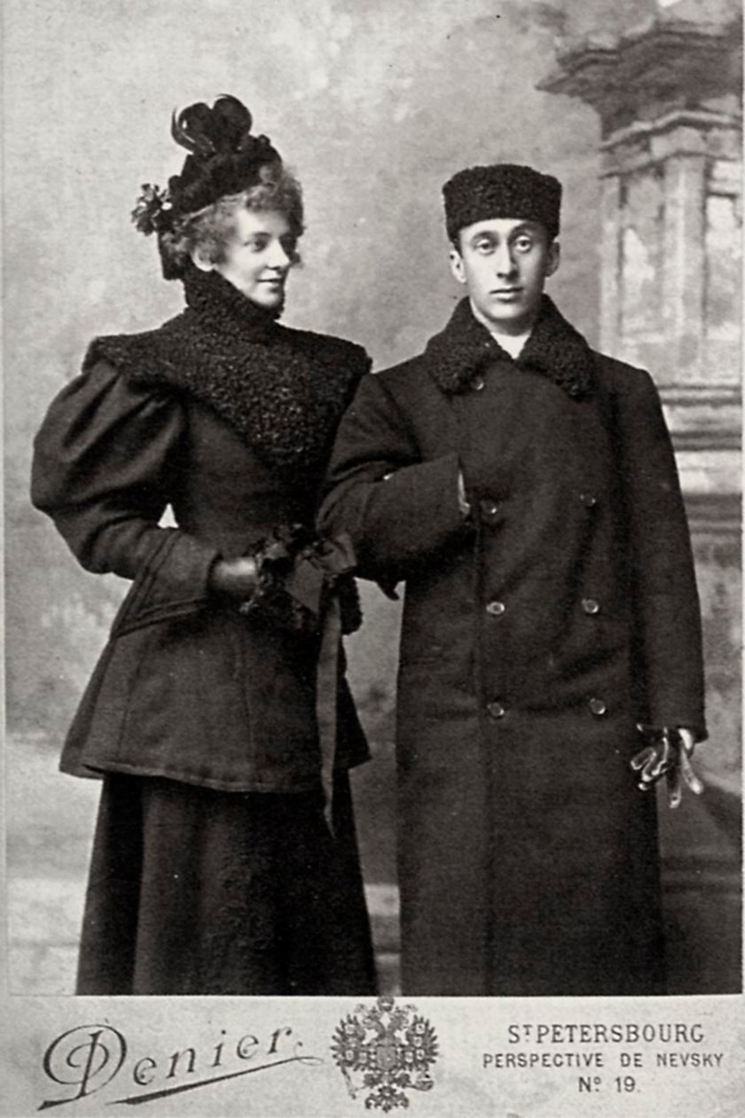 Zinaida Gippius, rosyjska poetka, z historykiem sztuki Akimem Wołyńskim, ok. 1890–1894. autorstwa Andrei Deniere