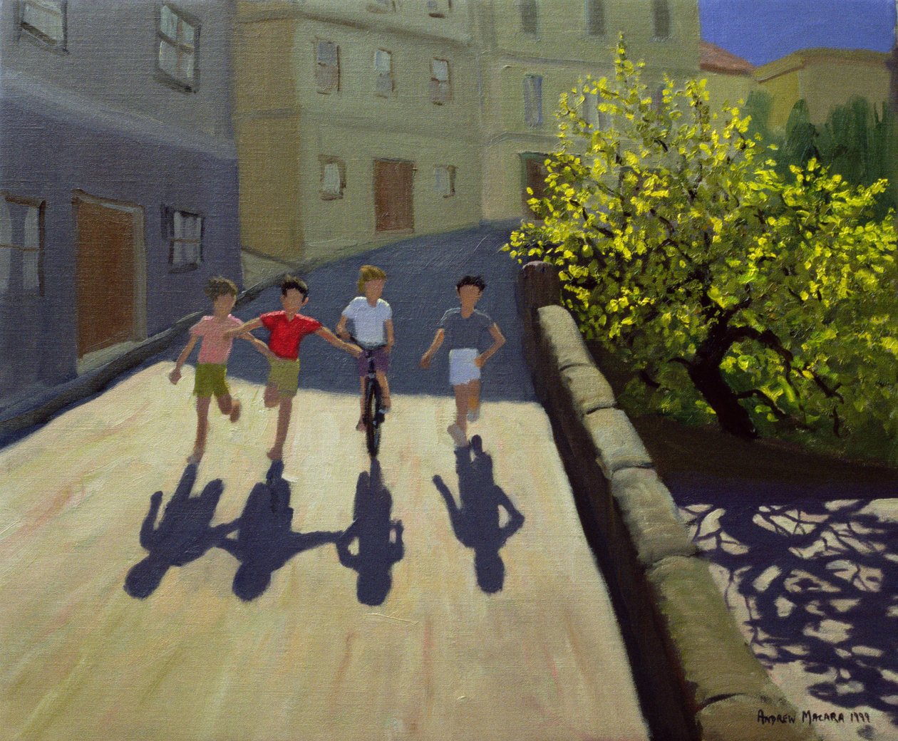 Dzieci biegające, Lesbos, 1999 autorstwa Andrew Macara
