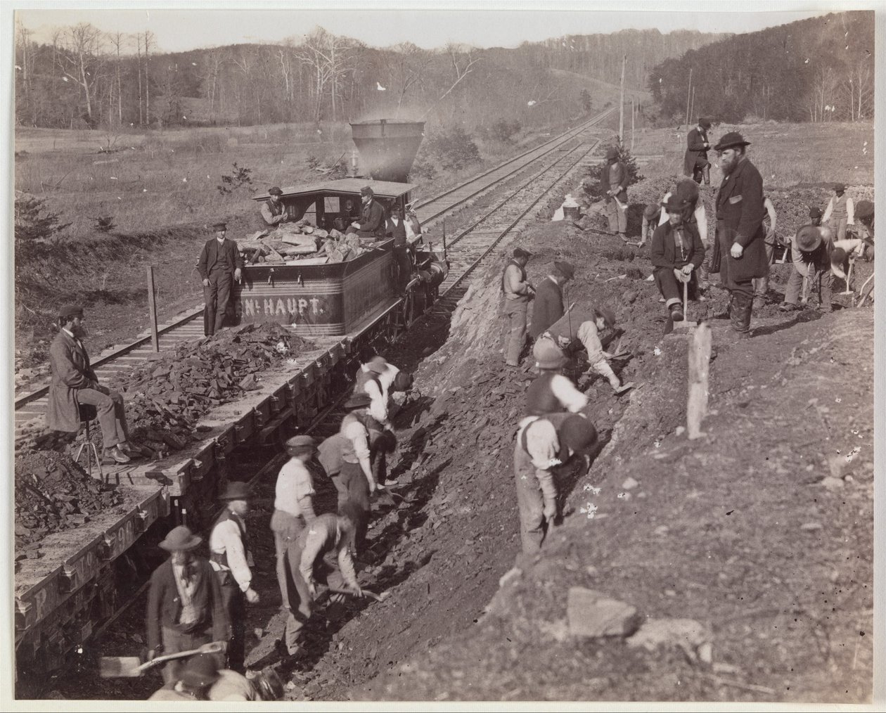 Wykopy pod „Y” na stacji Devereaux, Orange & Alexandria Railroad autorstwa Andrew Joseph Russell
