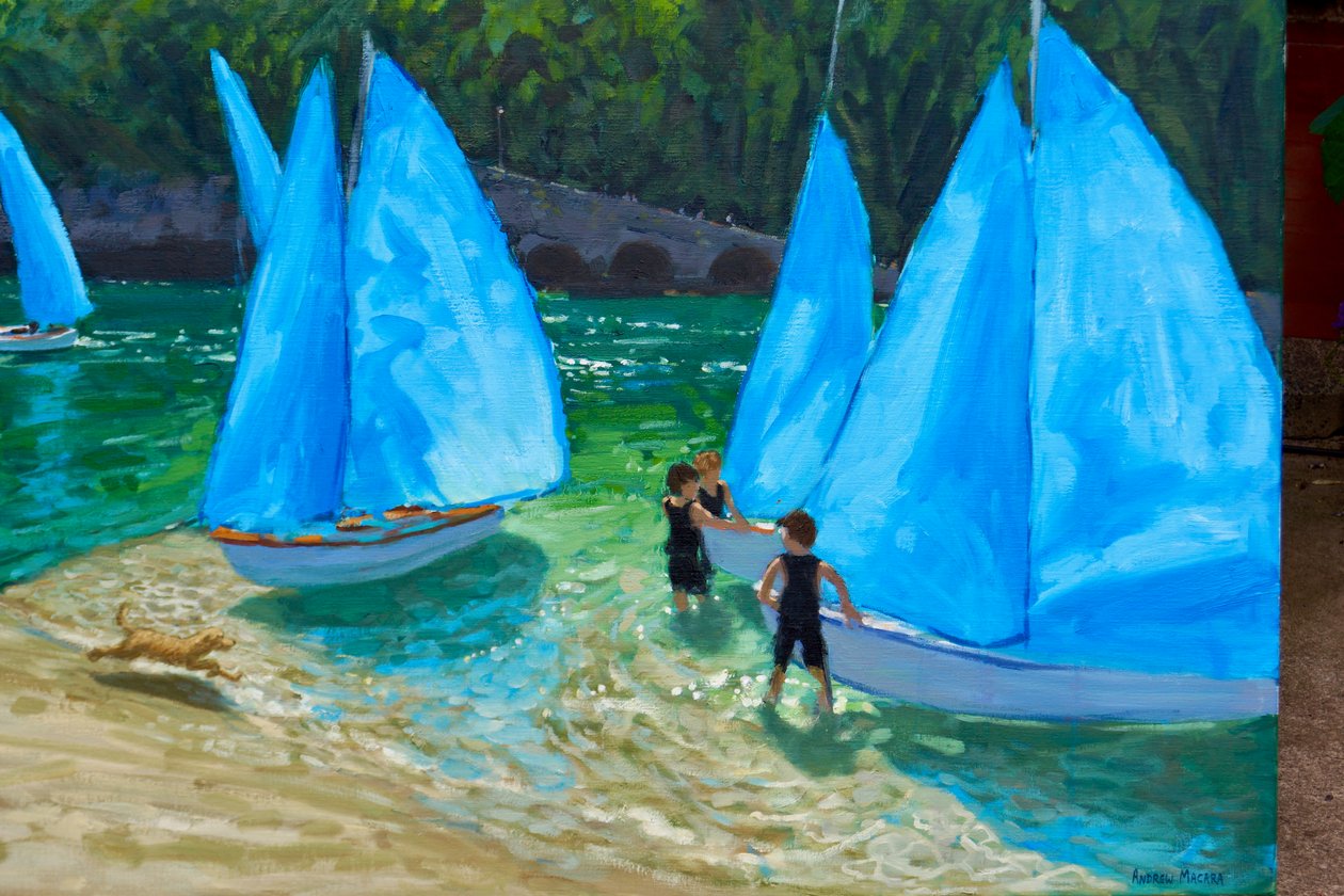 Niebieskie żagle, Looe, 2018, autorstwa Andrew Macara