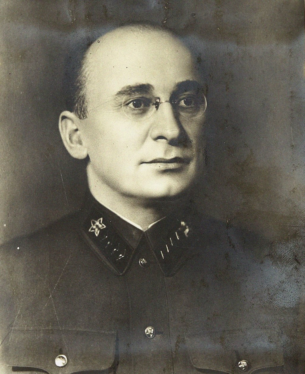 Ławrientij Beria - Ławrientij Pawłowicz Beria - Anonim. Fotografia autorstwa Anonymous Anonymous