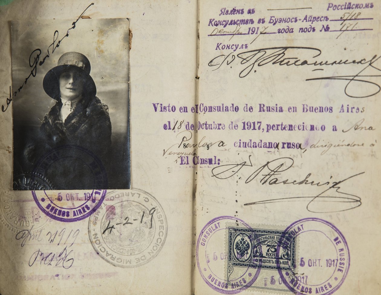 Paszport Anny Pawłowej (1881-1931) par. 1920 - Fotografia - Kolekcja prywatna autorstwa Anonymous Anonymous