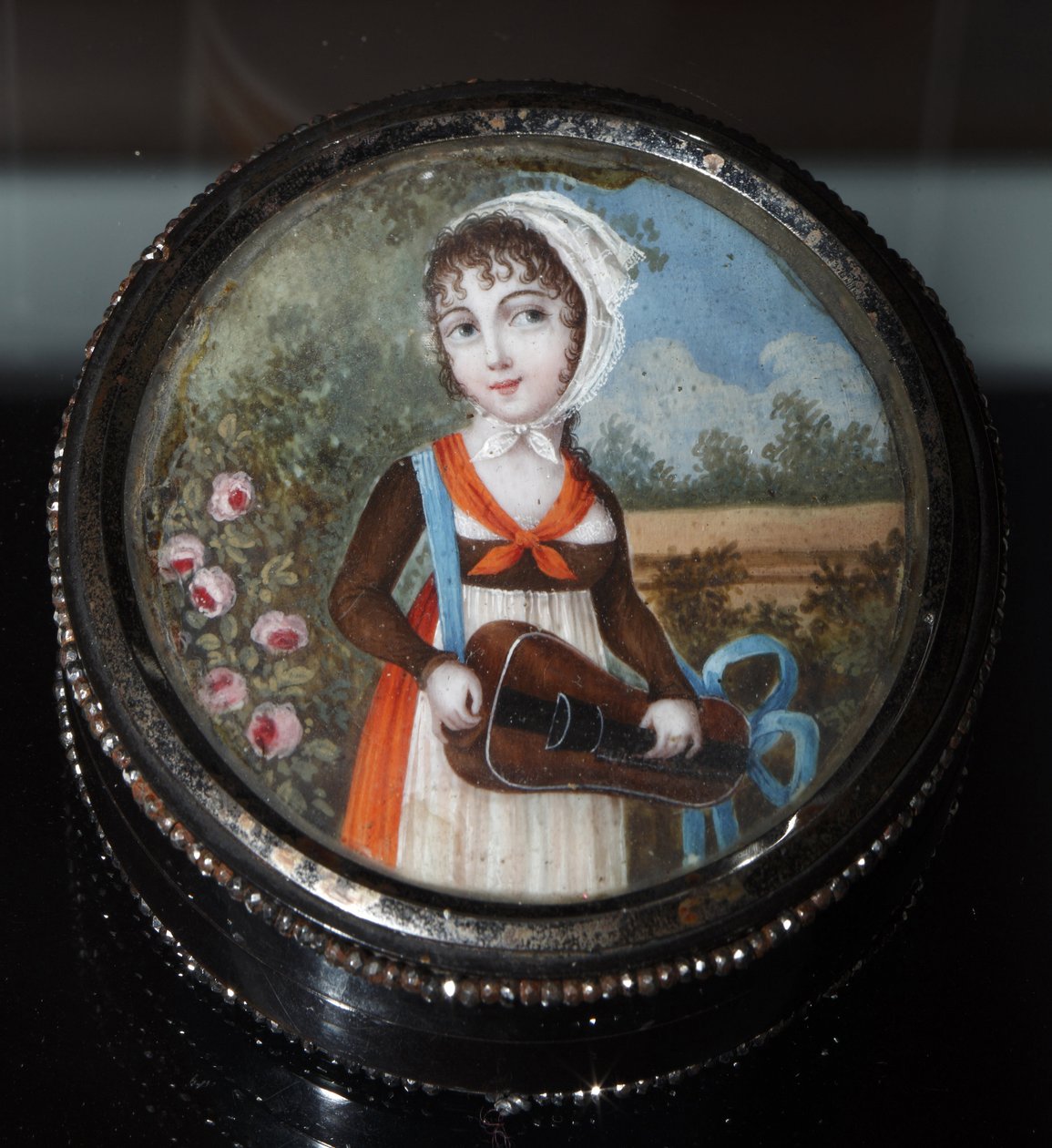 „Portret dziewczyny z lirą korbową” (Portret dziewczyny z lirą korbową) Anonimowa akwarela ok. 1800 r. Kolekcja prywatna autorstwa Anonymous Anonymous
