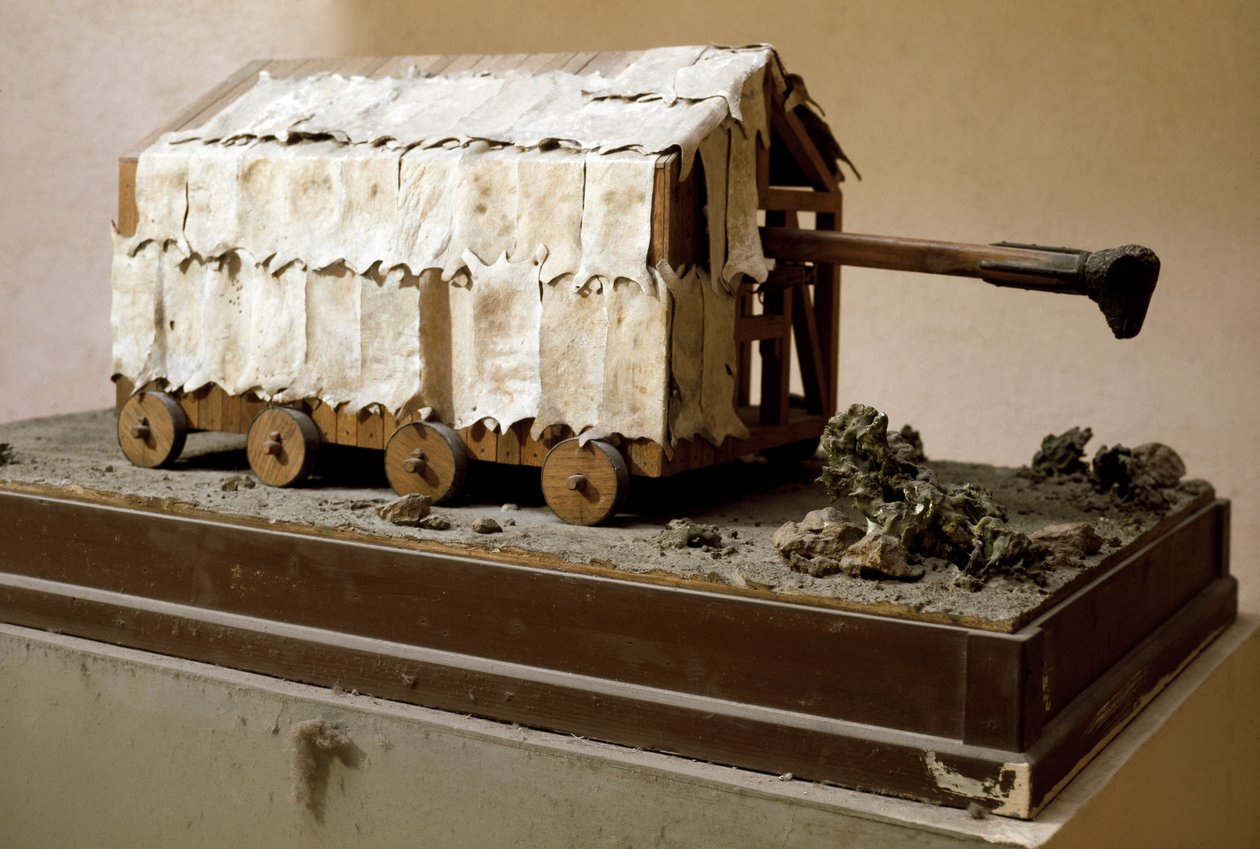 Rekonstrukcja beliera, machiny wojennej pochodzenia kartagińskiego, a następnie zaadoptowana przez legionistów rzymskich. Rzym Museo della Civilta Romana autorstwa Anonymous Anonymous