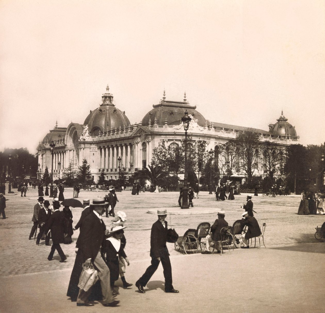 Ekspozycja uniwersalna 1900 - Exposition Universelle de 1900 w Paryżu: Le Pepetit Palais - kolekcja prywatna autorstwa Anonymous Anonymous