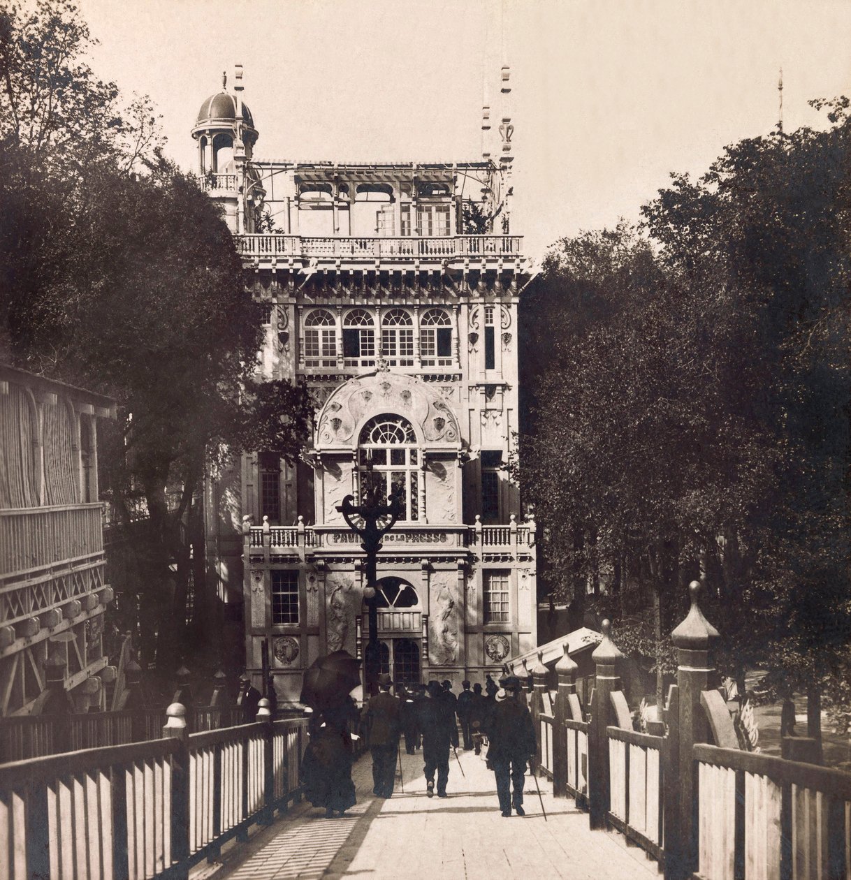 Ekspozycja Powszechna 1900 - Exposition Universelle de 1900 w Paryżu: The Pavillon de la Presse - kolekcja prywatna autorstwa Anonymous Anonymous