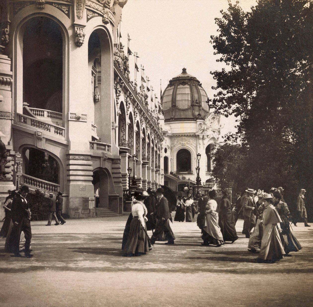 Ekspozycja uniwersalna 1900 - Exposition Universelle de 1900 w Paryżu: Widok z Pól Marsowych - kolekcja prywatna autorstwa Anonymous Anonymous
