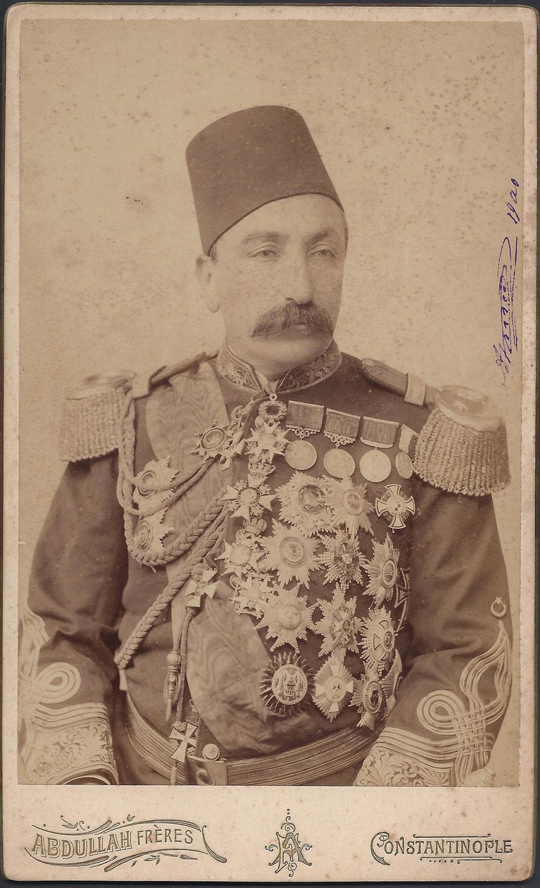 portrait du sultan Abdulhamid II (Abd ul Hamid, Abd-ul-Hamid, Abdulhemit, Abdul Hamid, Abdul-Hamid, Abd al Hamid, Abd al-Hamid) (1842-1918) - Sułtan Abduelhamid II (1842-1918), Cesarz Osmanów, Kalif Wiernych, Anonimowy. Fotografia autorstwa Anonymous Anonymous