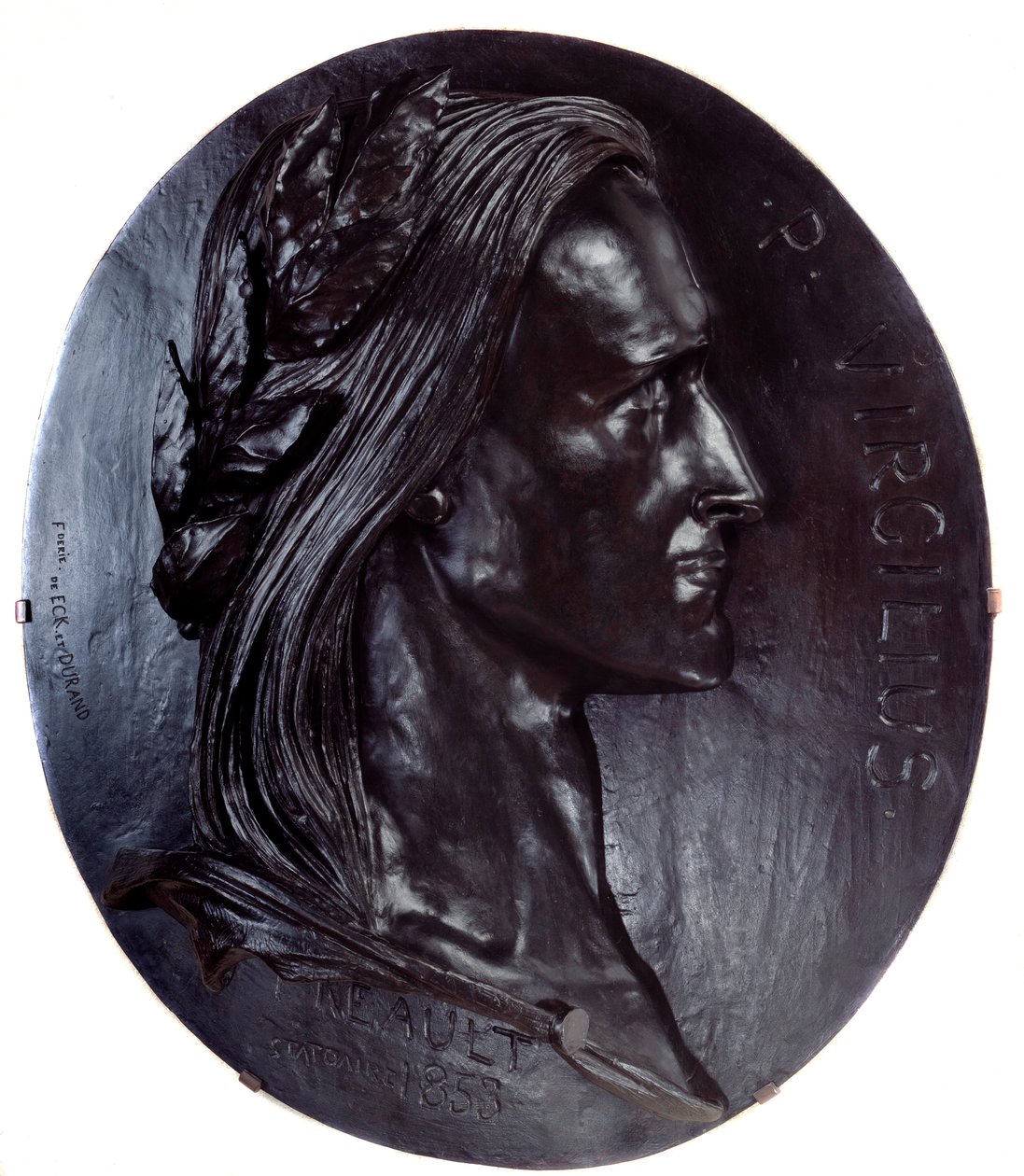 Reprezentacja Wergiliusza (Publius Vergilius Maro lub Virgilio) łacińskiego poety (70-19 pne) Kolosalny owalny medalion z brązu autorstwa Auguste Preault (1809-1879) 1853 Paryż, musee d