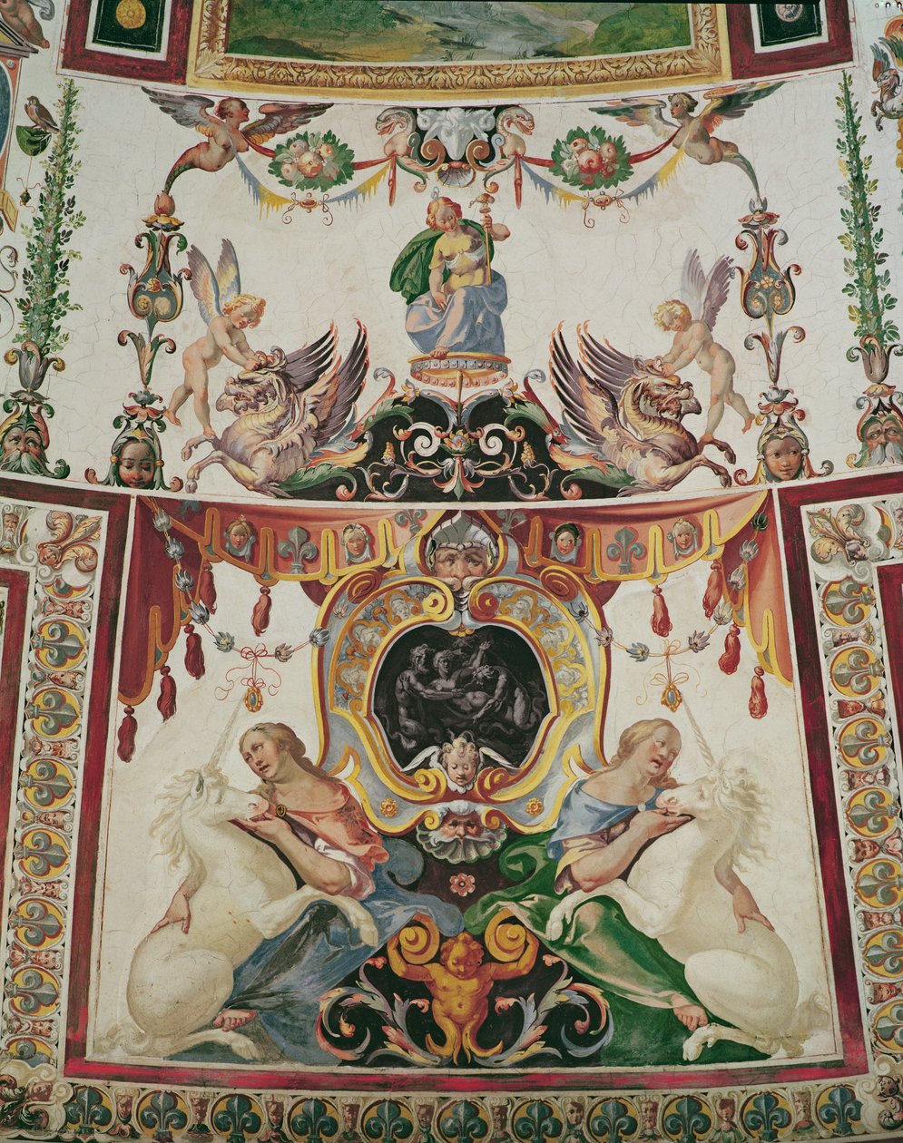 Detal dekoracji Scala Regia przedstawiający gryfy, jednorożce i alegoryczne postacie fresk autorstwa Antonio Tempesta
