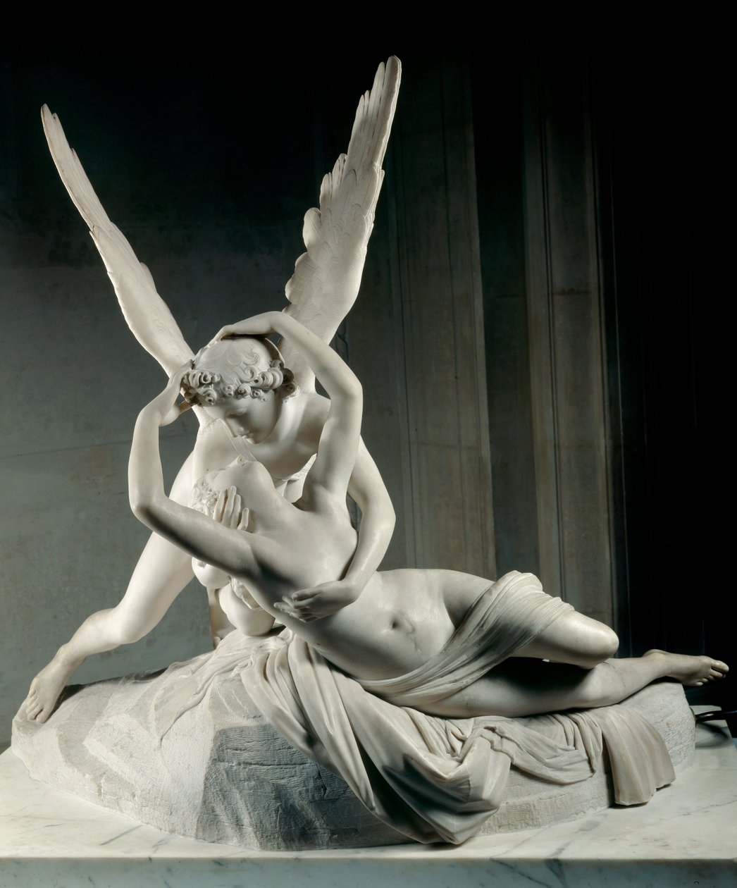 Psyche ożywiona pocałunkiem Miłości autorstwa Antonio Canova
