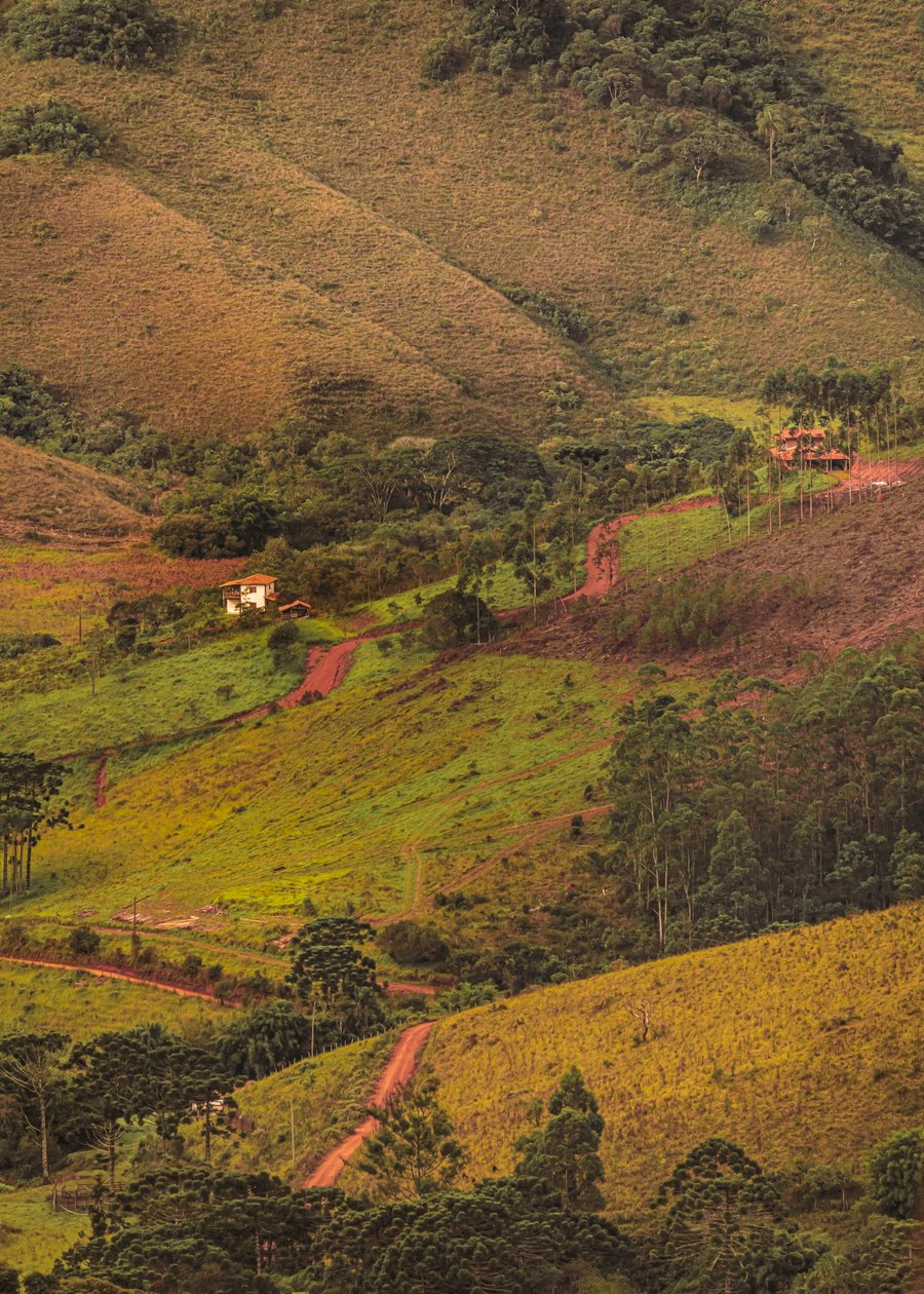Montanhas de Minas, Brazylia, 2023 r. (zdjęcie ilustracyjne) autorstwa Antonio Schubert