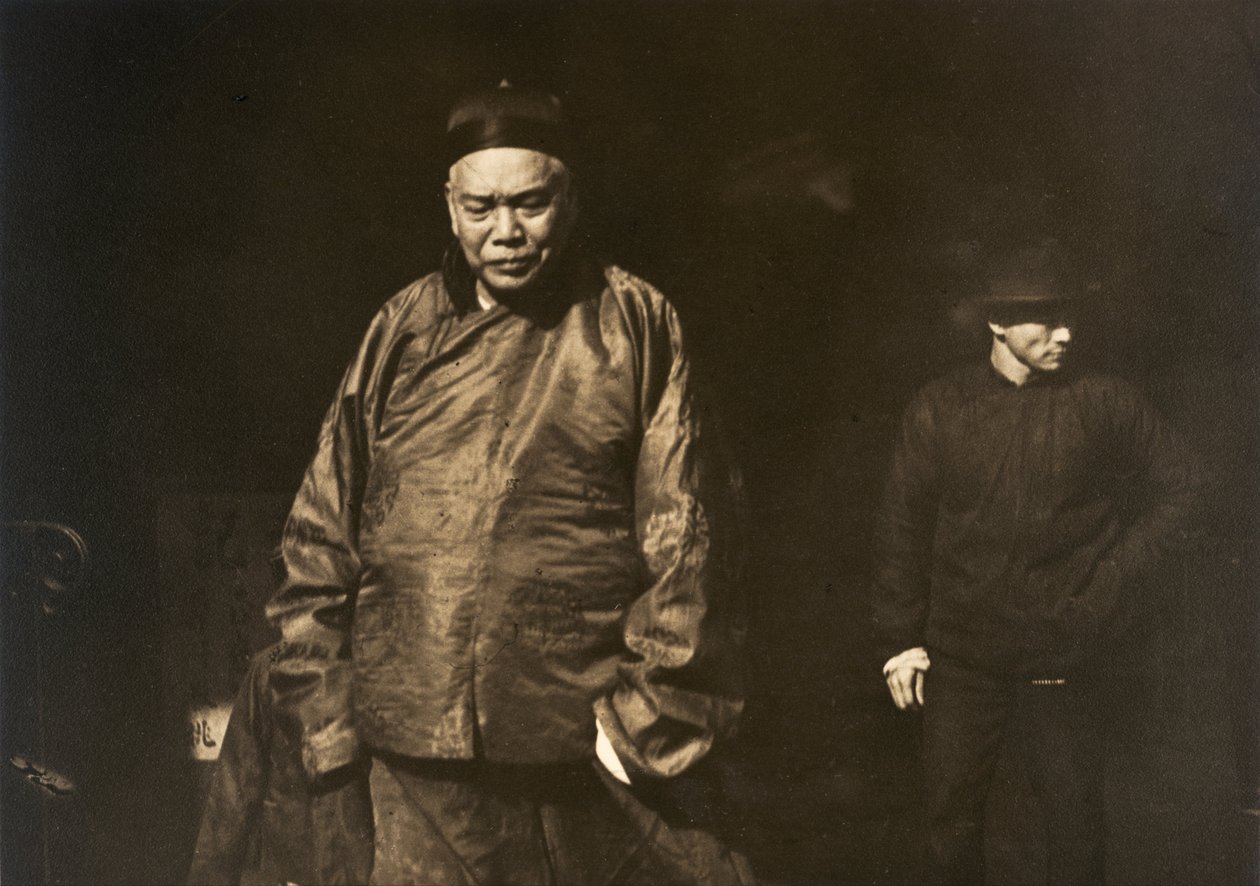Kupiec i ochroniarz, Old Chinatown, San Francisco autorstwa Arnold Genthe