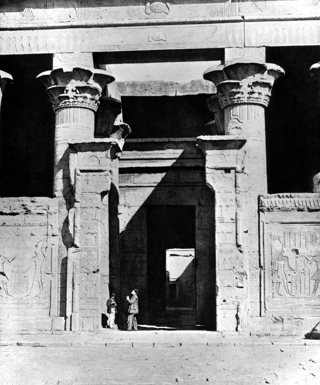 Świątynia Edfu, Egipt, 1893 autorstwa Auguste Edouard Mariette